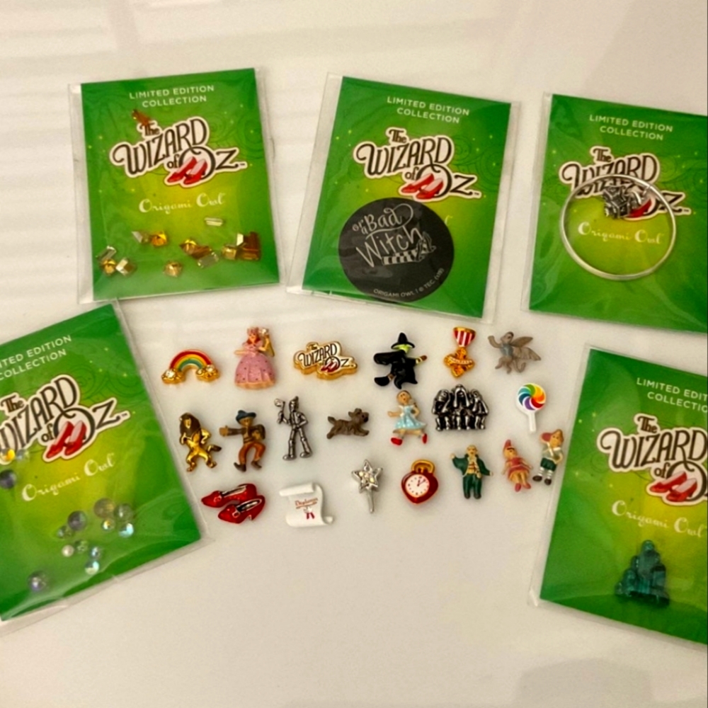 Origami Owl Wizard of Oz Collection VHTF All NEW